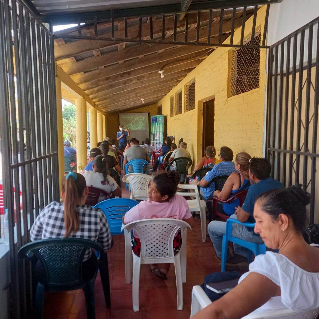 Campagna di sensibilizzazione contro gli incendi forestali in diverse comunità del Municipio di Suchitoto (El Salvador)